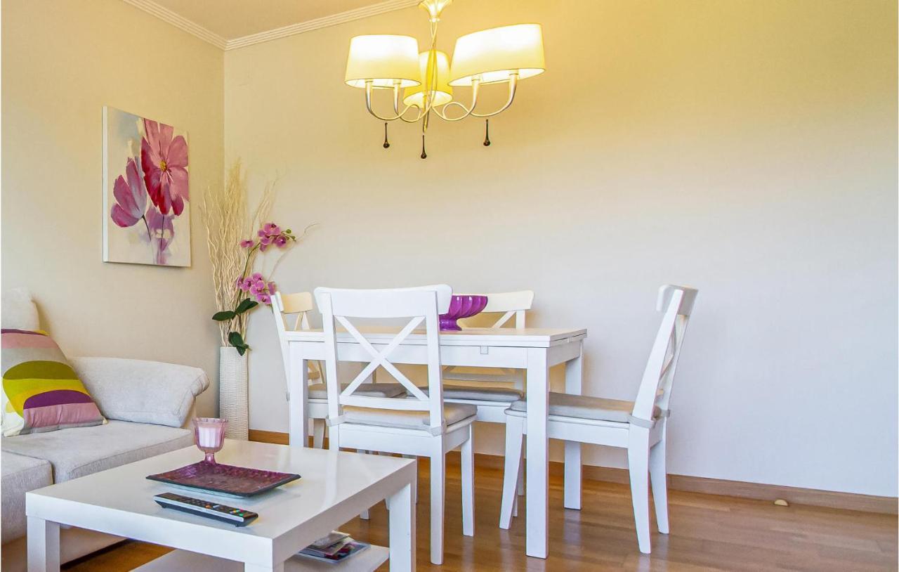 Beautiful Apartment In Santa Pola Exteriör bild