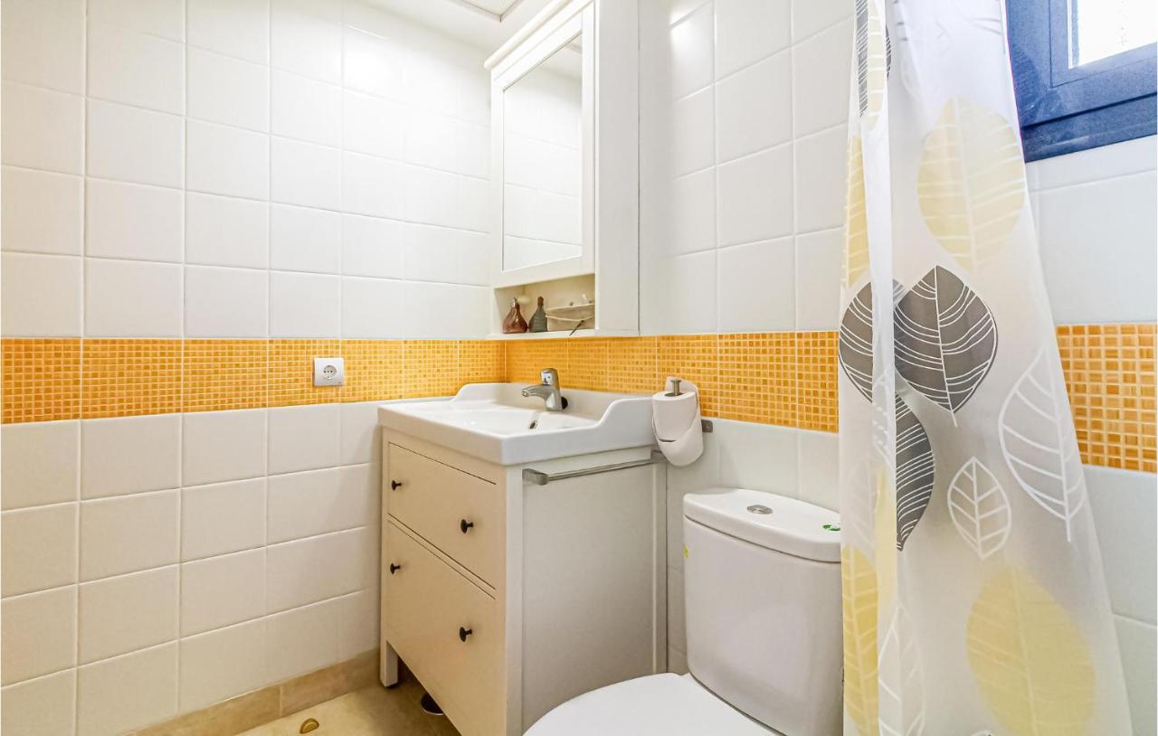 Beautiful Apartment In Santa Pola Exteriör bild